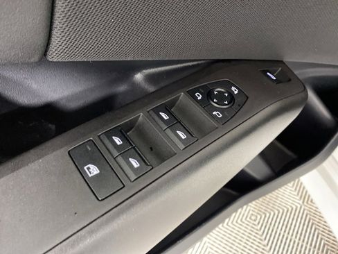 Used 2025 BMW X3 xDrive30i w/ M Sport Package image 9