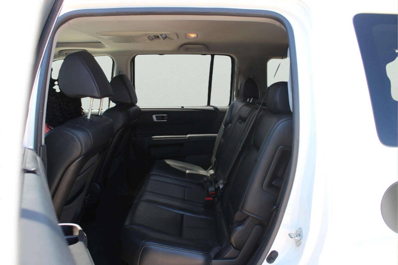 Used 2011 Honda Pilot Touring image 10