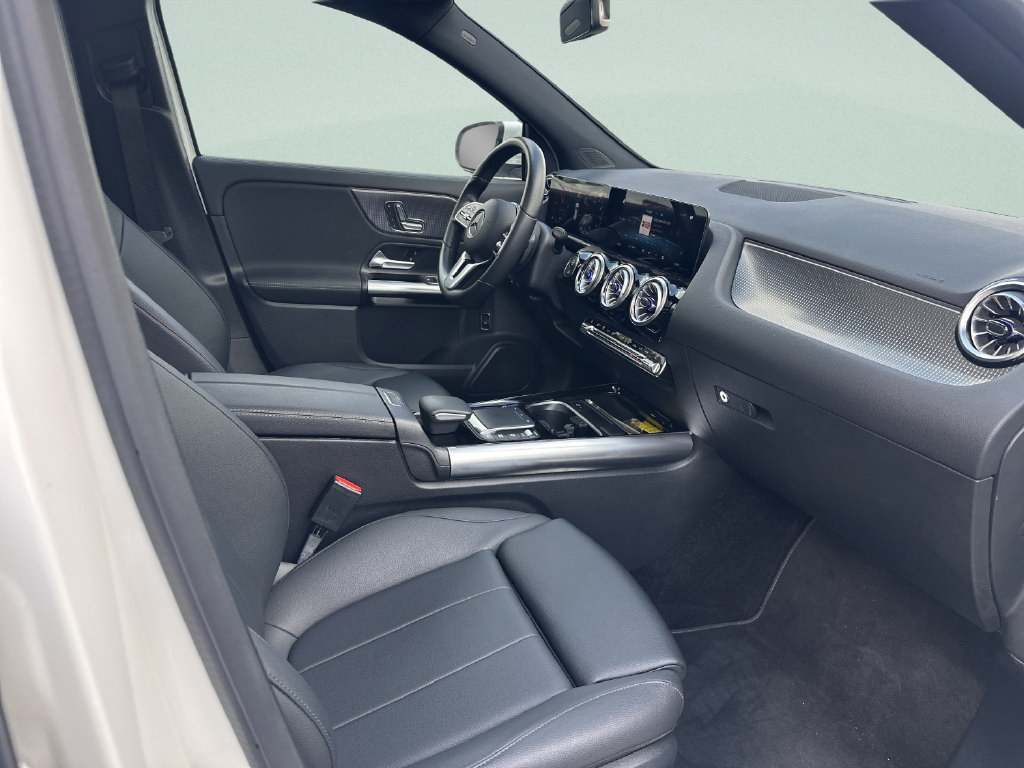 Used 2023 Mercedes-Benz GLA 250 image 15
