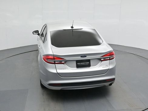 Used 2018 Ford Fusion SE image 39
