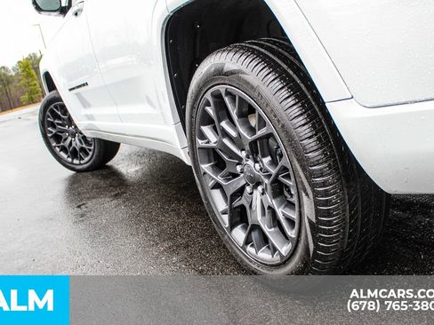 Used 2024 Jeep Grand Cherokee L Summit w/ Advanced Protech Group IV image 14