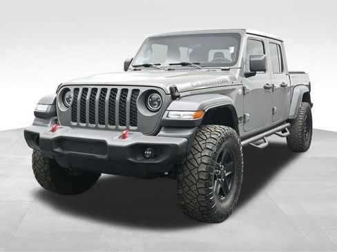 Used 2020 Jeep Gladiator Sport w/ Quick Order Package 24S image 14