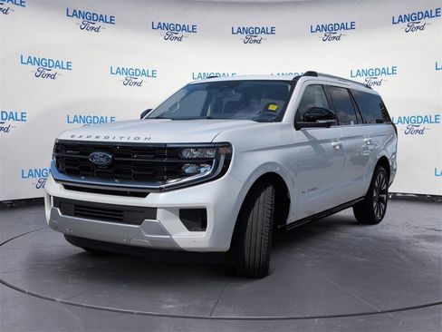 New 2025 Ford Expedition Max Platinum w/ Platinum Ultimate Package image 11
