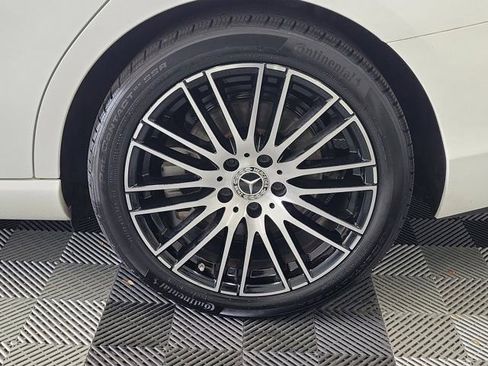 Used 2023 Mercedes-Benz C 300 Sedan image 10