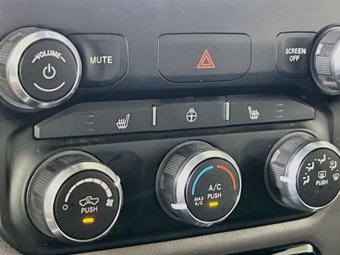 Used 2023 RAM 1500 Big Horn AWD/4WD image 19
