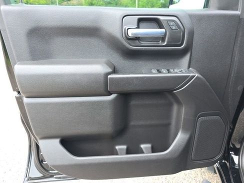 Used 2021 Chevrolet Silverado 1500 Custom w/ Safety Confidence Package AWD/4WD image 24
