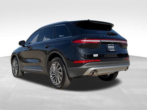 Used 2023 Lincoln Corsair Reserve image 5