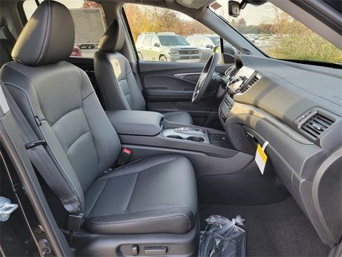 New 2026 Honda Ridgeline RTL image 17