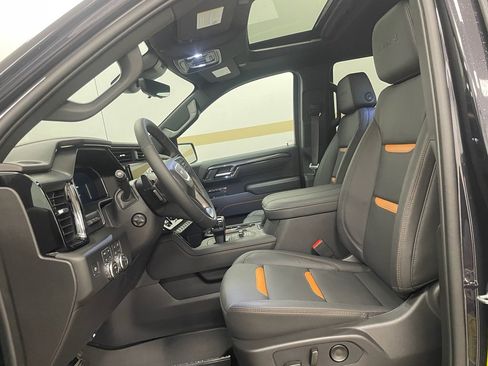New 2026 GMC Sierra 1500 AT4 w/ AT4 Premium Package image 6