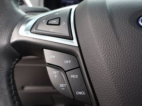 Used 2022 Ford Edge Titanium image 22