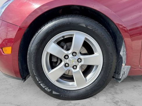 Used 2015 Chevrolet Cruze LT FWD image 13