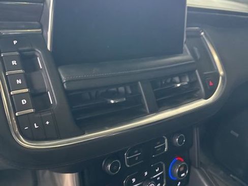 Used 2022 Chevrolet Tahoe Z71 w/ Luxury Package image 7