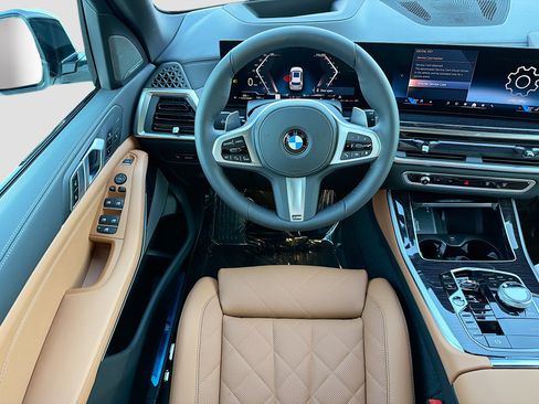 New 2026 BMW X5 xDrive40i w/ Executive Package AWD/4WD image 16