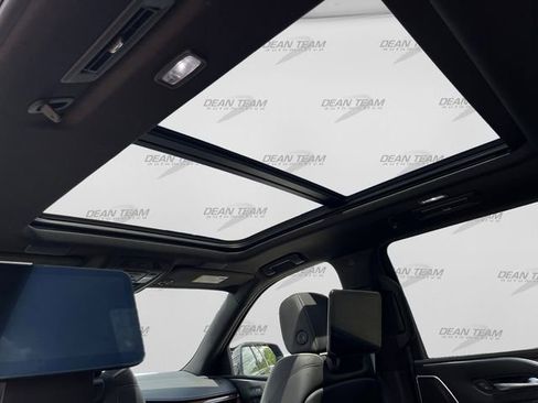 Used 2024 Cadillac Escalade ESV Premium Luxury w/ LPO, Floor Liner Package AWD/4WD image 19