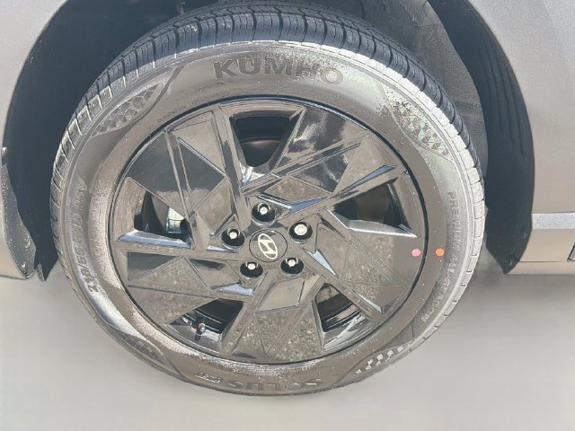 New 2027 Hyundai Kona SEL Sport FWD image 31