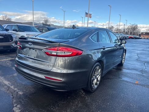 Used 2019 Ford Fusion Titanium image 7