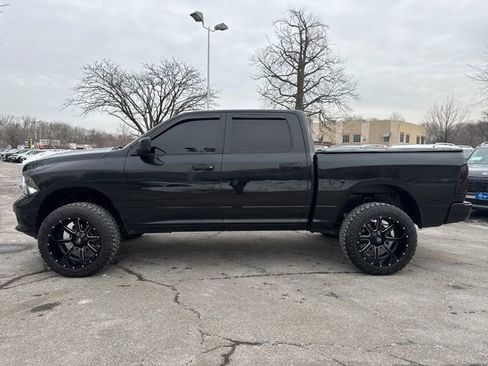 Used 2016 RAM 1500 Express w/ Black Ram 1500 Express Group image 20