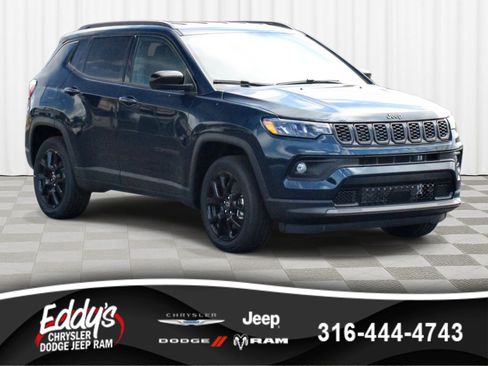 New 2026 Jeep Compass Latitude image 1