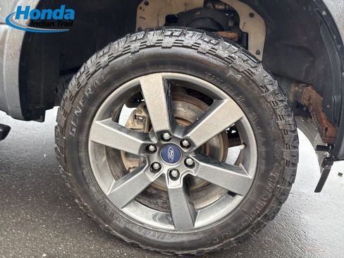 Used 2017 Ford F150 XLT w/ Equipment Group 302A Luxury image 11