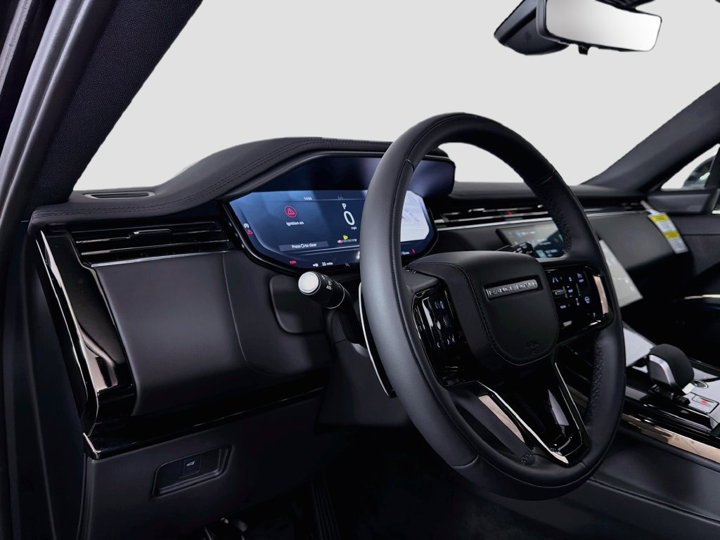 New 2027 Land Rover Range Rover Sport Dynamic SE AWD/4WD image 9
