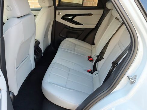 Used 2026 Land Rover Range Rover Evoque S image 28