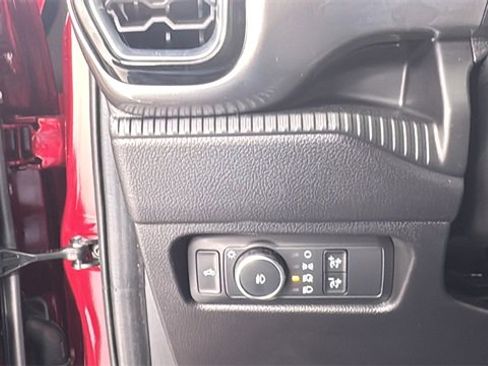 Used 2025 Ford Ranger XLT w/ Advanced Towing Package image 32