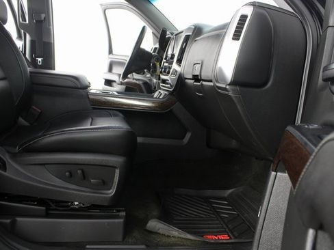 Used 2017 GMC Sierra 1500 SLT w/ SLT Premium Package image 22