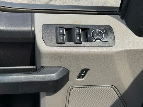 Used 2020 Ford F150 XL w/ Equipment Group 101A Mid AWD/4WD image 15