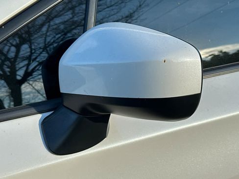 Used 2019 Subaru Crosstrek 2.0i Premium w/ Eyesight System image 20