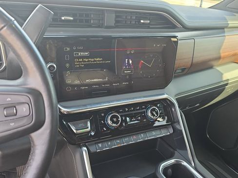 Used 2024 GMC Sierra 2500 Denali Ultimate w/ Max Trailering Package image 20