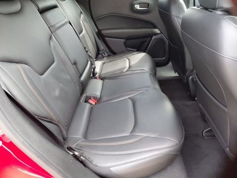Used 2018 Jeep Compass Limited AWD/4WD image 17