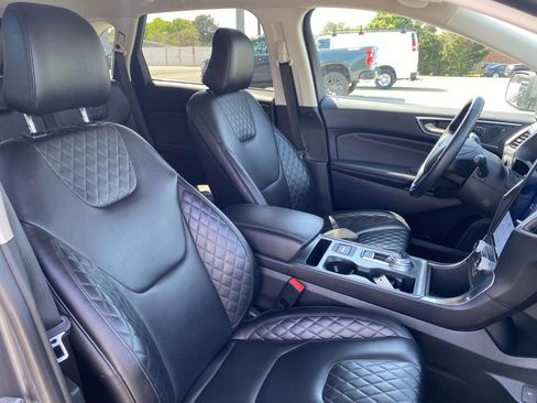 Used 2024 Ford Edge Titanium AWD/4WD image 23