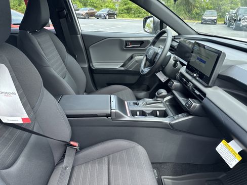 New 2026 Toyota RAV4 SE AWD/4WD image 33