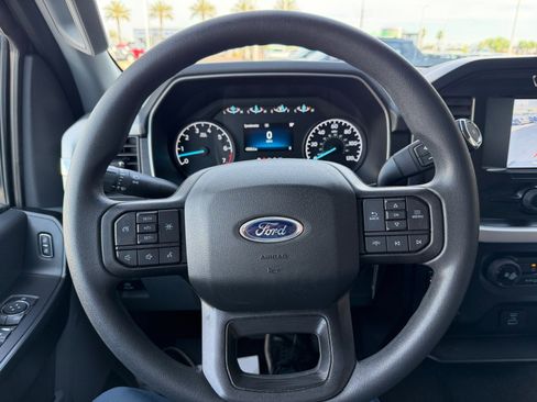 Used 2022 Ford F150 XL w/ Trailer Tow Package image 9