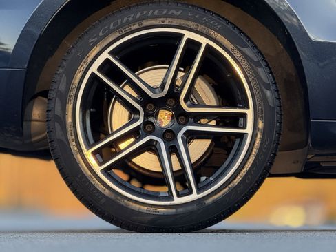 Used 2019 Porsche Macan S image 19