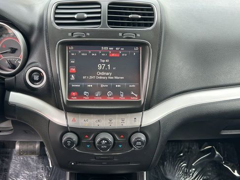 Used 2017 Dodge Journey GT w/ Flexible Seating Group image 14