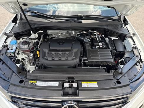 Used 2022 Volkswagen Tiguan SE R-Line AWD/4WD image 22