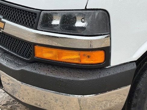 New 2025 Chevrolet Express 2500 w/ Driver Convenience Package RWD image 11