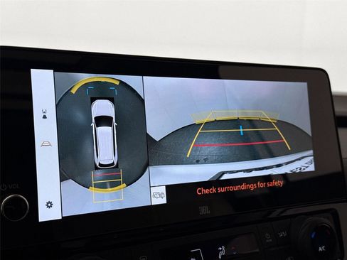 Certified 2026 Toyota Grand Highlander FWD image 25