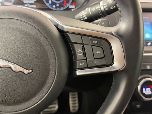 Used 2020 Jaguar E-PACE Checkered Flag image 21