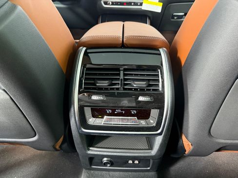 New 2026 BMW X5 sDrive40i w/ Executive Package RWD image 29