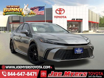 Used 2025 Toyota Camry SE