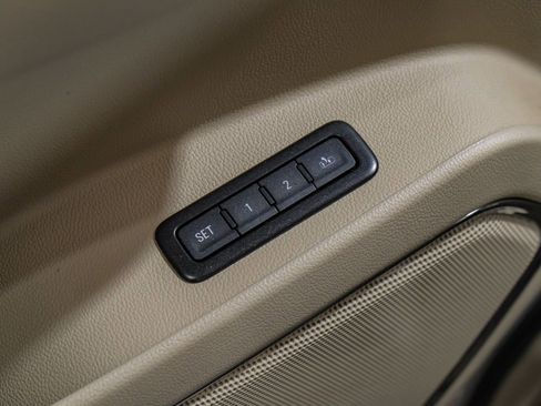 Used 2017 GMC Yukon Denali w/ Open Road Package image 46