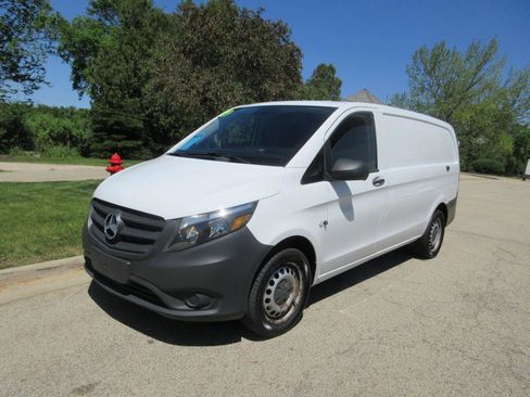 Used 2019 Mercedes-Benz Metris image 28