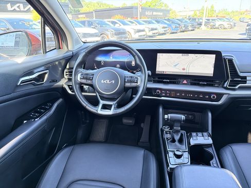 Used 2023 Kia Sportage SX FWD image 3