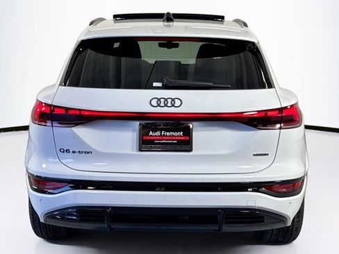 New 2027 Audi Q6 e-tron Premium Plus image 6