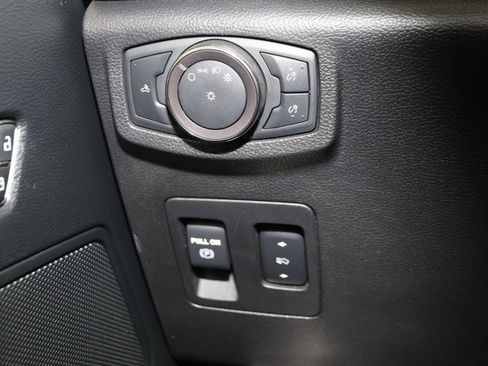 Used 2019 Ford F150 Raptor w/ Equipment Group 801A Mid AWD/4WD image 33