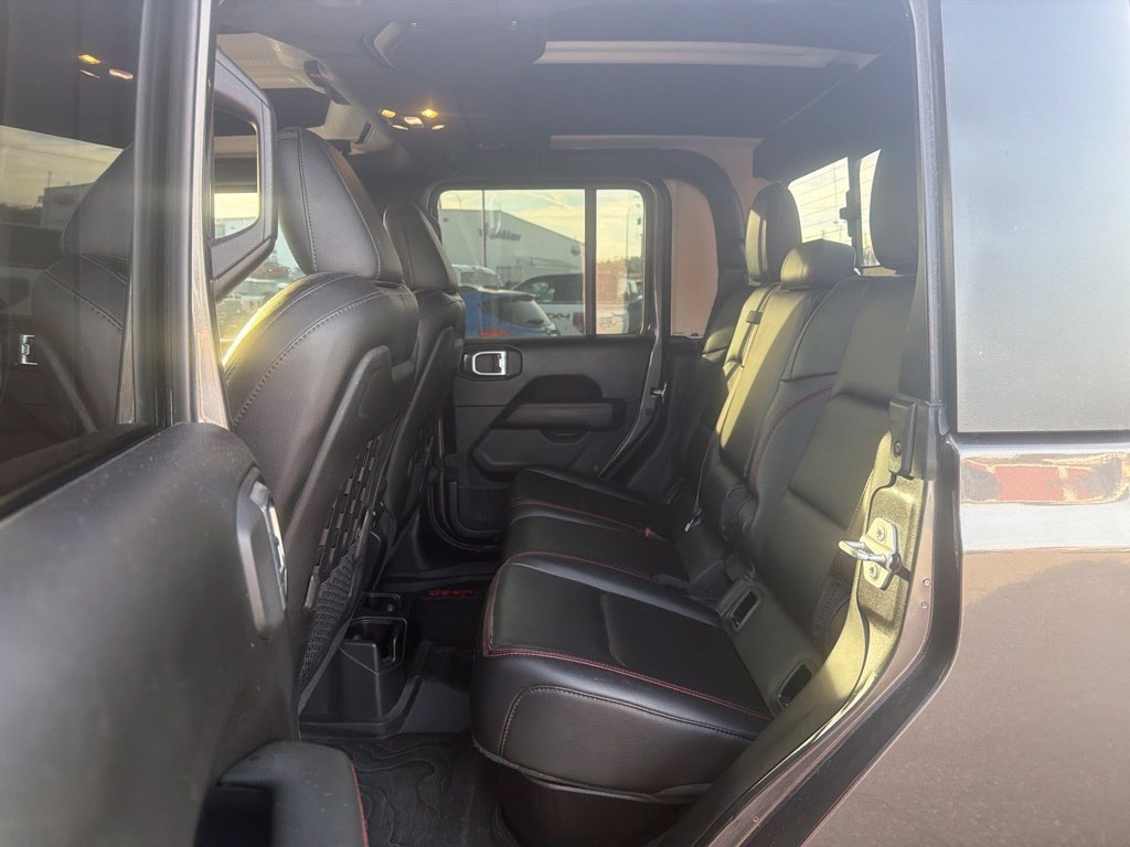 Used 2020 Jeep Gladiator Rubicon AWD/4WD image 7