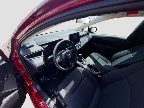 Used 2024 Toyota Corolla LE FWD image 9