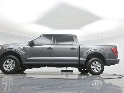 Certified 2022 Ford F150 XLT w/ Equipment Group 301A Mid image 49